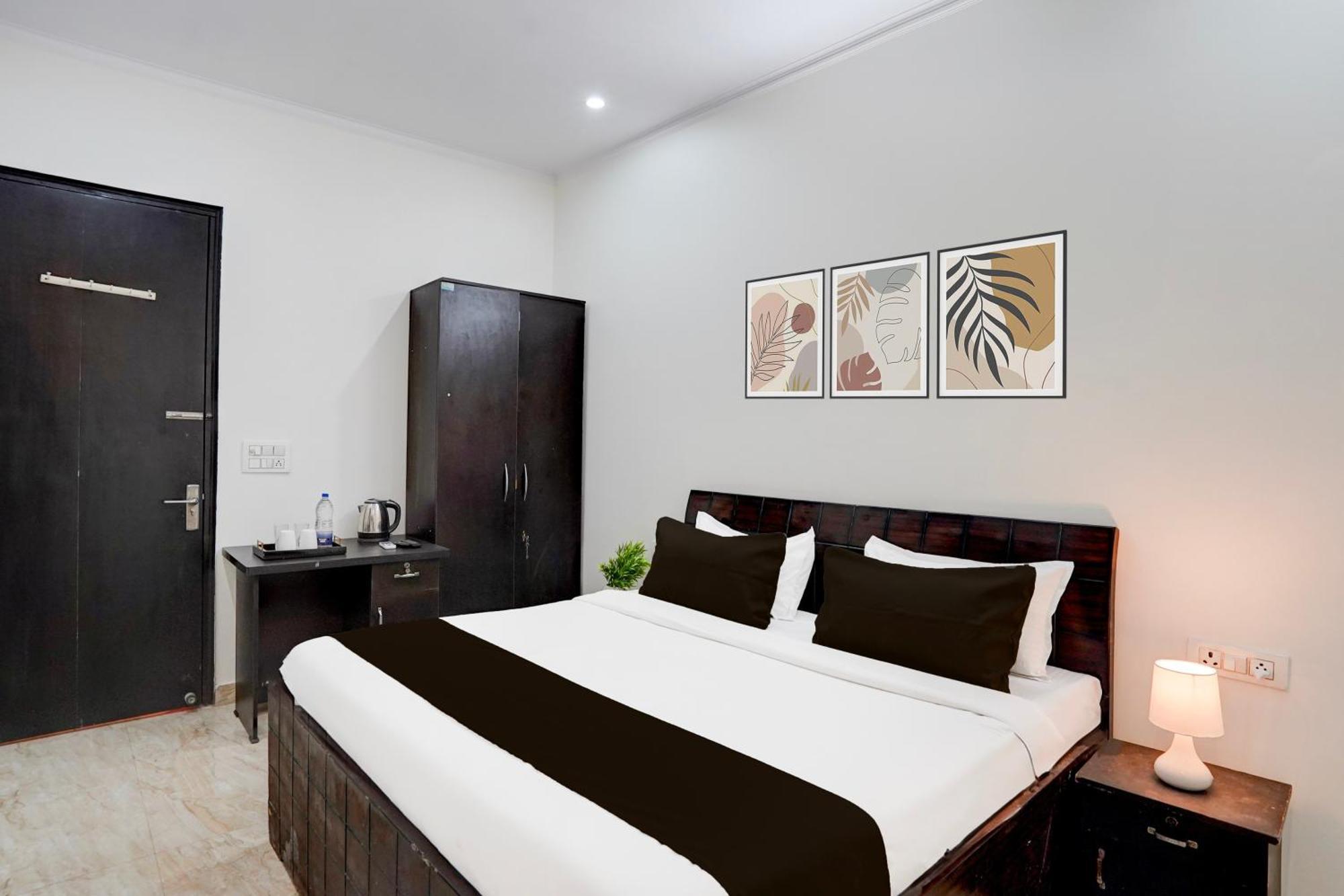 Super Townhouse Sector 53 Golf Course Road Gurgaon
